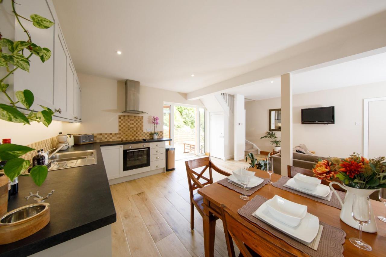 Orchard Croft Lodge: Spacious Family Retreat Near Wittering *